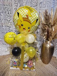 Geschenkbox mit Pokemon + 3 Euro Aufschlag f&uuml;r Lizenzballon